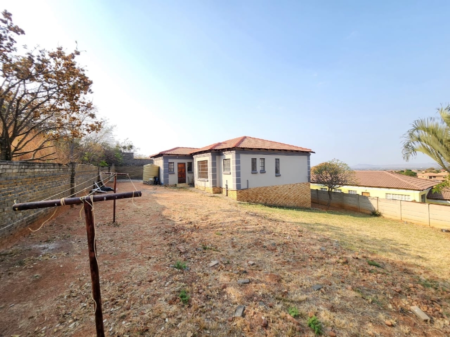 3 Bedroom Property for Sale in Geelhoutpark North West